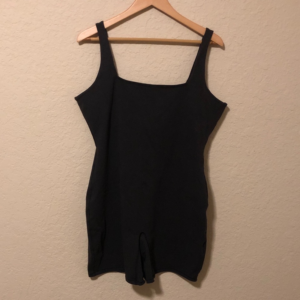 Skims Plus size 3x Women's charcoal gray/Black Seamless Tank Romper